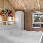 Gonda - 2km From The Sea By Interhome *